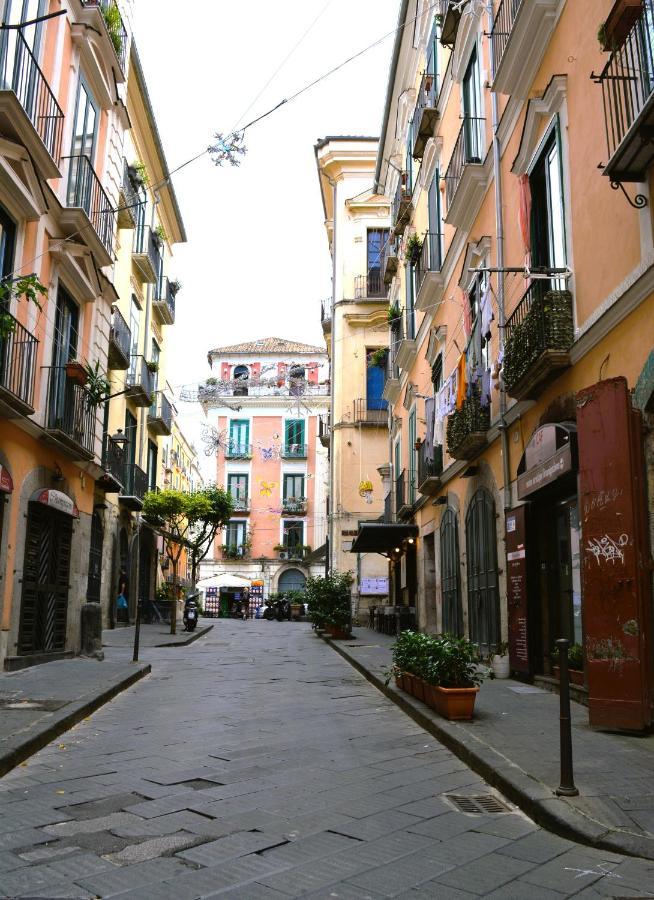 Apartamento Porta Felu Salerno Exterior foto